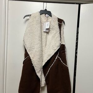 Lularoe Marlowe vest